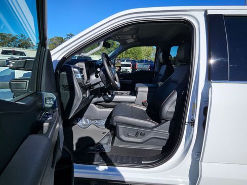 New 2026 Ford F350 Lariat w/ Lariat Premium Package image 14