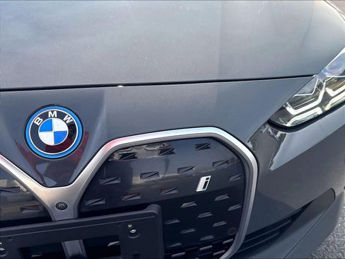 Used 2023 BMW i4 eDrive40 RWD image 34