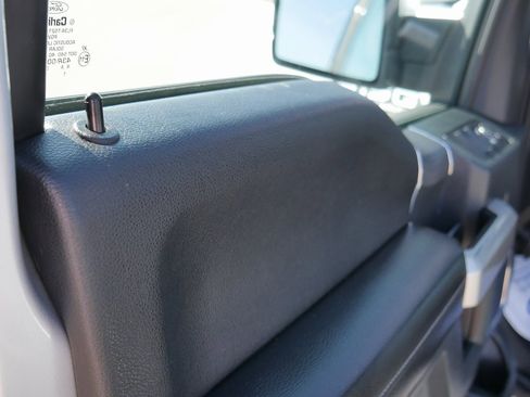 Used 2015 Ford F150 Lariat image 74