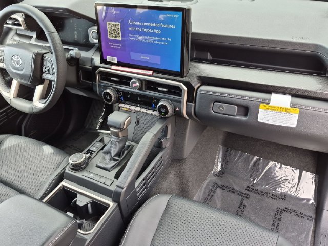 Used 2026 Toyota 4Runner Limited AWD/4WD image 31