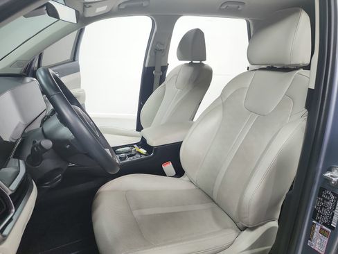 Used 2025 Kia Sorento EX FWD image 20