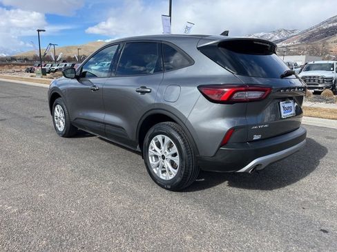 Used 2025 Ford Escape Active image 6