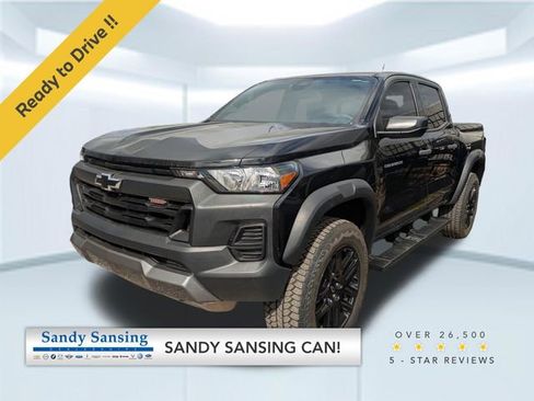 Used 2023 Chevrolet Colorado Trail Boss w/ Advanced Trailering Package image 1