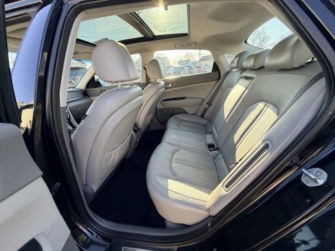 Used 2017 Kia Optima EX w/ Technology Package image 42