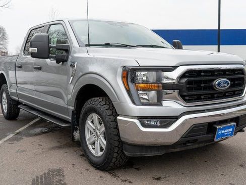 Used 2023 Ford F150 XLT w/ Trailer Tow Package AWD/4WD image 4