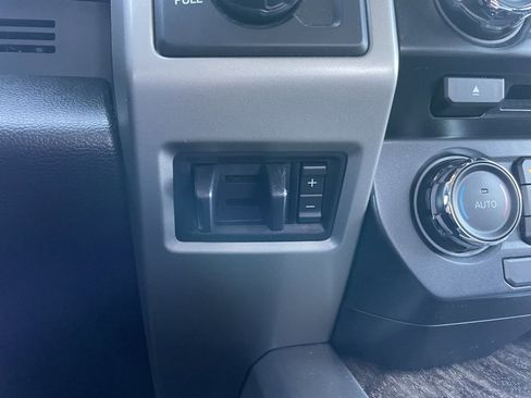 Used 2017 Ford F250 Lariat w/ Chrome Package image 48