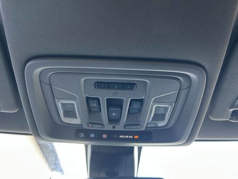 Used 2021 GMC Sierra 1500 SLT w/ SLT Premium Plus Package image 20