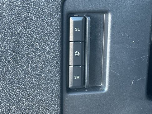 Used 2019 Ford Expedition Max XLT w/ Equipment Group 201A image 34