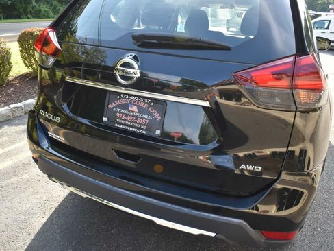 Used 2018 Nissan Rogue S AWD/4WD image 71