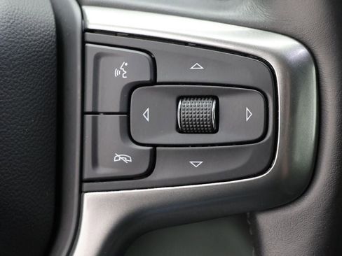 Used 2022 Chevrolet Silverado 1500 LT image 24