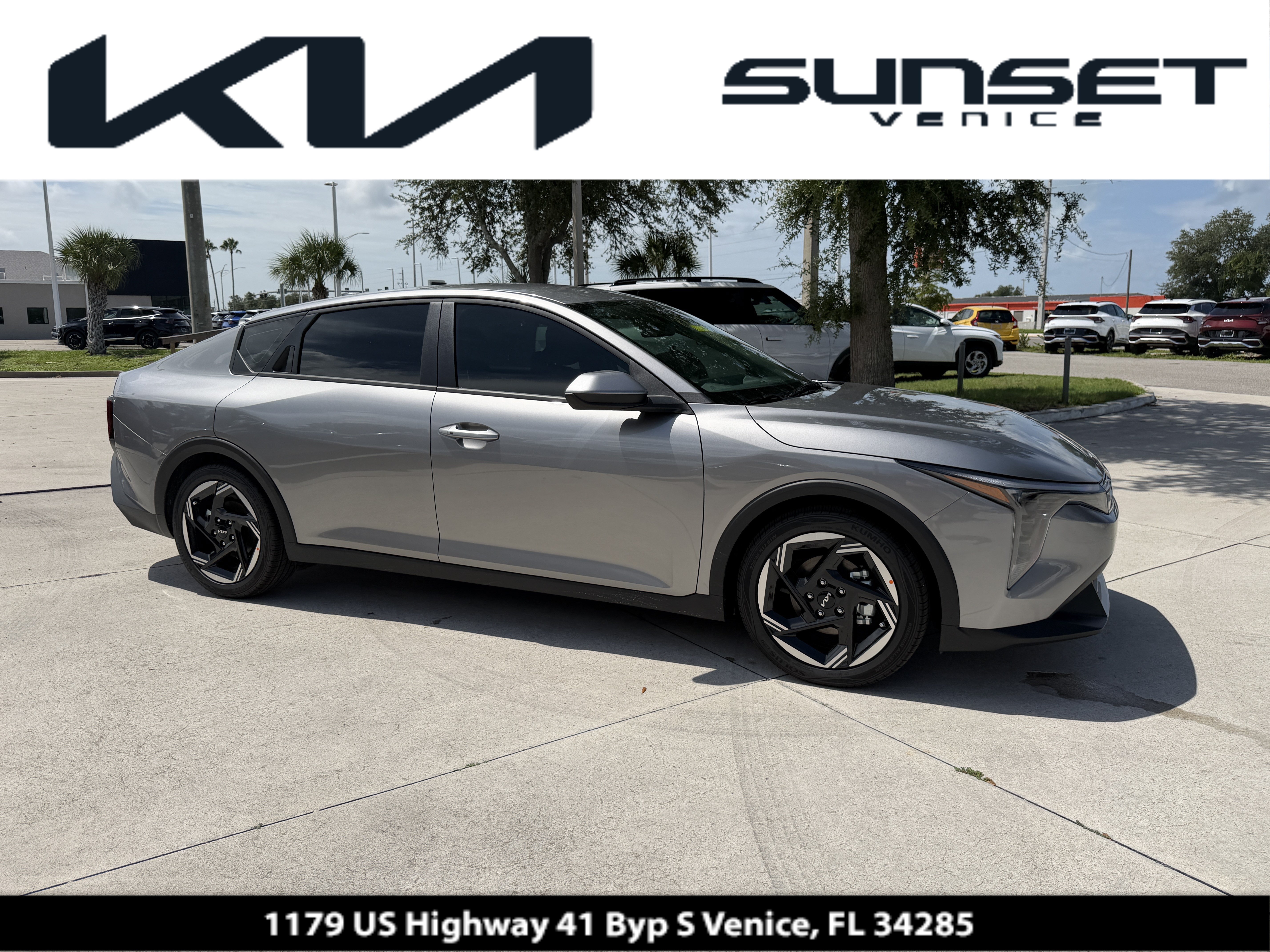 New 2026 Kia K4 EX FWD image 1
