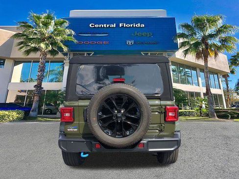 Certified 2023 Jeep Wrangler Unlimited Sahara AWD/4WD image 6
