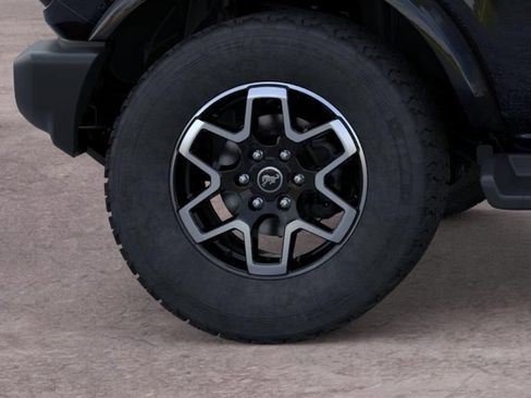 New 2026 Ford Bronco Outer Banks AWD/4WD image 21