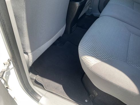 Used 2014 Toyota Tacoma 4x4 Double Cab w/ SR5 Package image 29