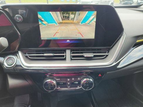 Used 2024 Buick Enclave Essence w/ Experience Buick Package image 77