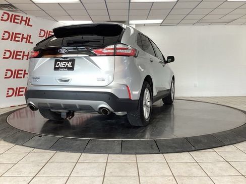 Used 2019 Ford Edge SEL AWD/4WD image 7