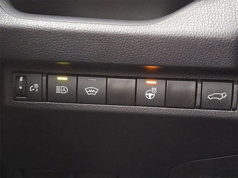 Used 2024 Toyota RAV4 XLE image 23