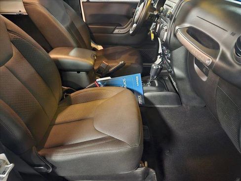 Used 2017 Jeep Wrangler Sport w/ Quick Order Package 24S image 19