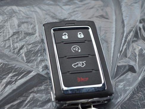 New 2025 Jeep Grand Cherokee Limited image 23