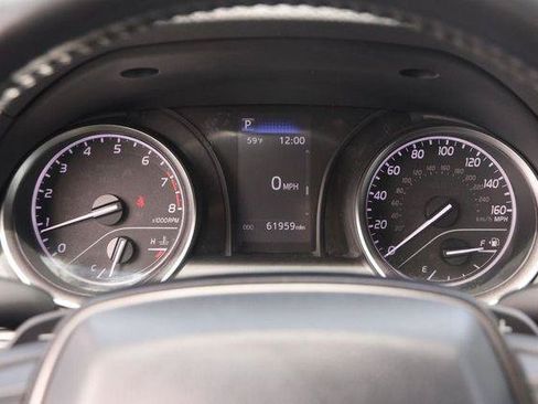 Used 2024 Toyota Camry SE FWD image 13