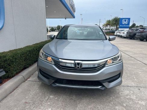 Used 2017 Honda Accord LX image 2
