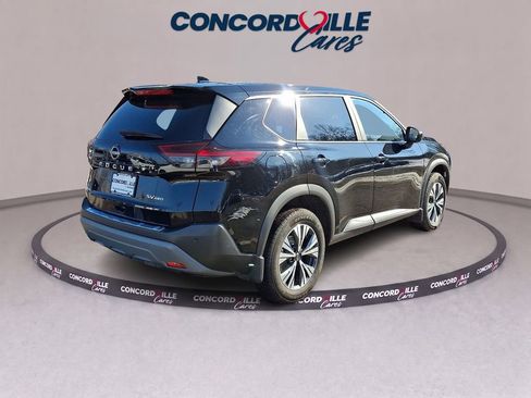 Certified 2023 Nissan Rogue SV AWD/4WD image 7