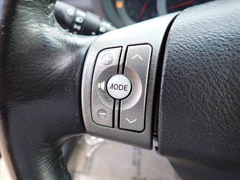 Used 2010 Toyota RAV4 Limited AWD/4WD image 17