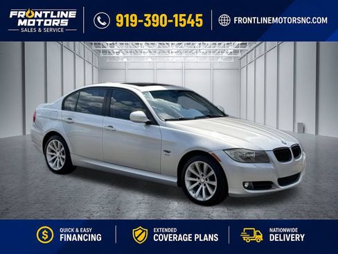 Used 2011 BMW 328i xDrive Sedan AWD/4WD image 1
