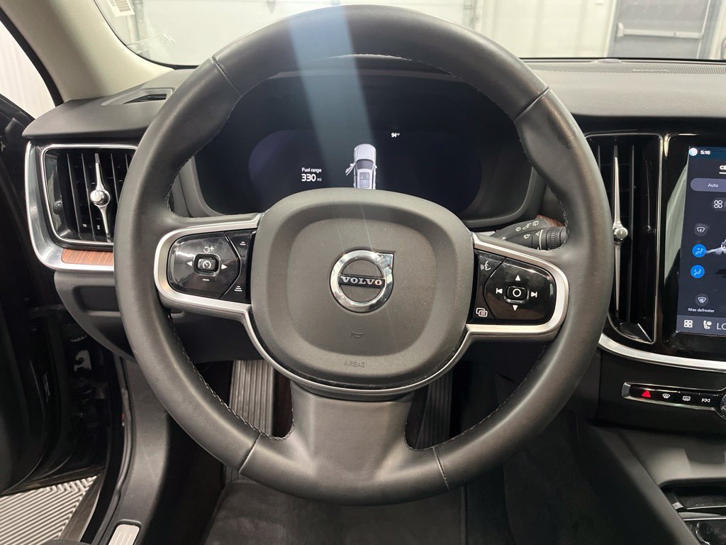 Used 2025 Volvo V60 B5 Cross Country Plus AWD/4WD image 20