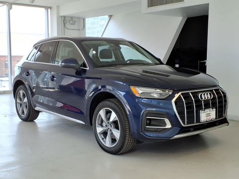Used 2025 Audi Q5 2.0T Premium Plus AWD/4WD image 3