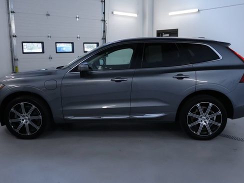 Used 2019 Volvo XC60 T8 Inscription w/ Advanced Package AWD/4WD image 4