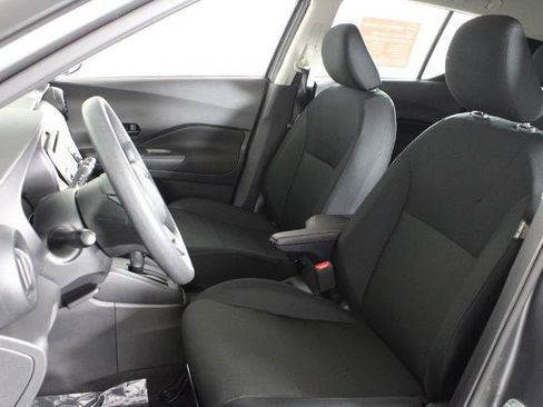 Certified 2025 Nissan Kicks Play S FWD image 20