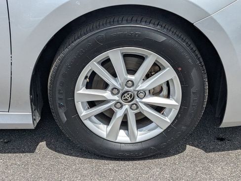 Used 2025 Toyota Camry LE FWD image 12
