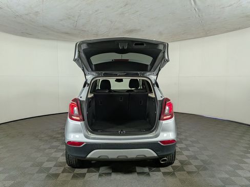 Certified 2022 Buick Encore Preferred w/ Safety Package AWD/4WD image 11