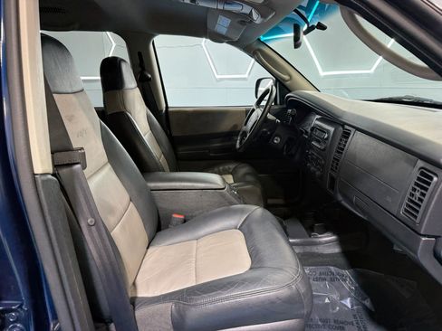 Used 2001 Dodge Durango R/T image 9
