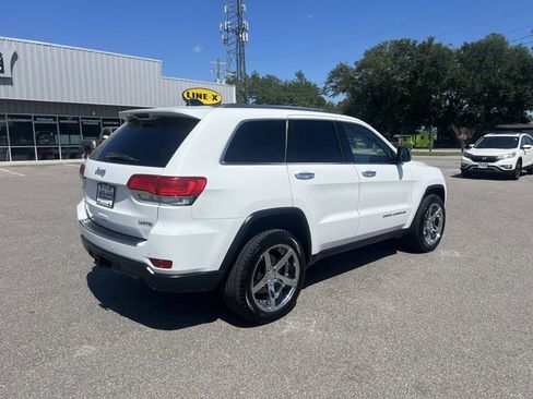 Used 2016 Jeep Grand Cherokee Limited image 3