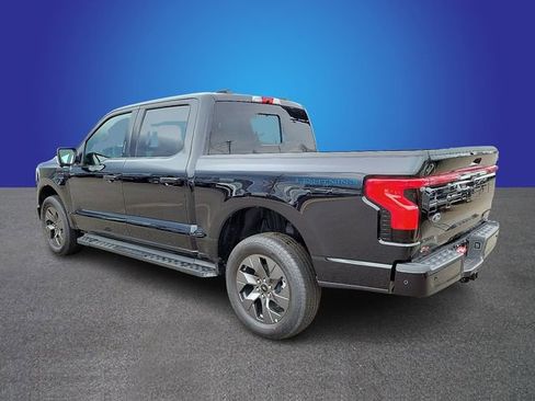 New 2023 Ford F150 Lightning Lariat image 4