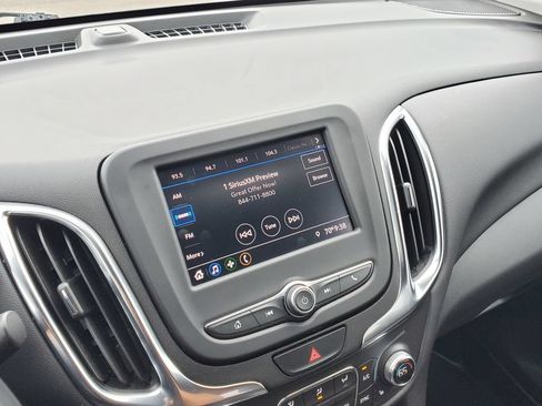 Used 2021 Chevrolet Equinox LT FWD image 26