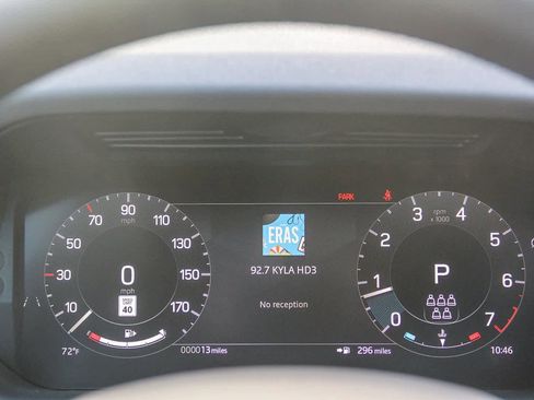 New 2025 Land Rover Discovery Sport S image 23