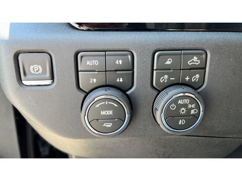 New 2026 Chevrolet Silverado 1500 RST w/ RST All Star Premium Package AWD/4WD image 23
