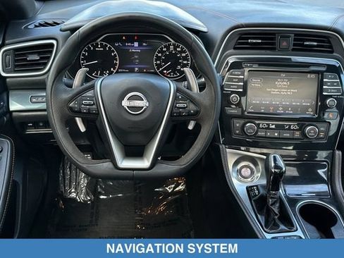 Used 2023 Nissan Maxima SR w/ Sport Mat Group FWD image 15