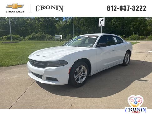 Used 2023 Dodge Charger SXT RWD image 1