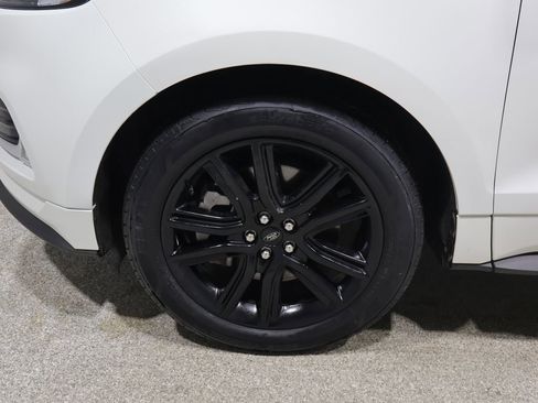 Used 2024 Ford Edge ST-Line AWD/4WD image 9