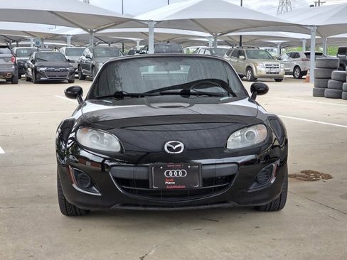 Used 2010 MAZDA MX-5 Miata Sport image 8