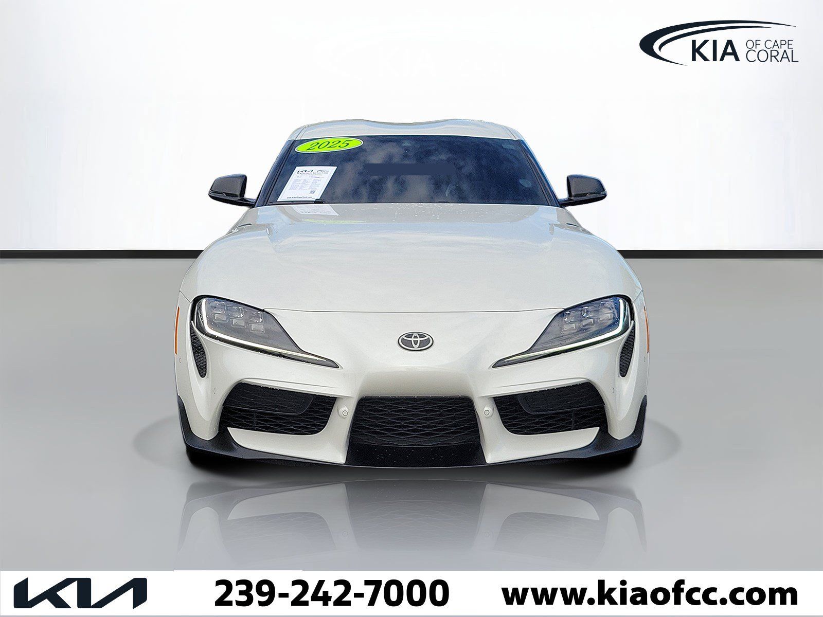 Used 2025 Toyota Supra Premium w/ Driver Assist Package RWD image 2
