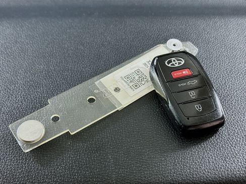 Used 2024 Toyota Tundra SR5 w/ SR5 Premium Package image 33