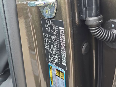 New 2025 Kia Telluride S image 39