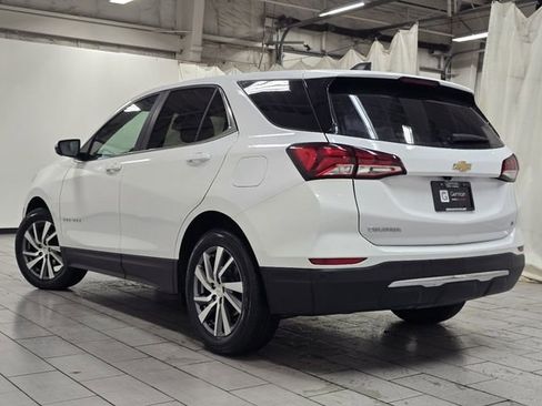 Used 2022 Chevrolet Equinox LT image 14