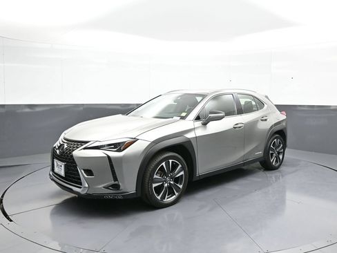Used 2020 Lexus UX 250h w/ Accessory Package 2 AWD/4WD image 10