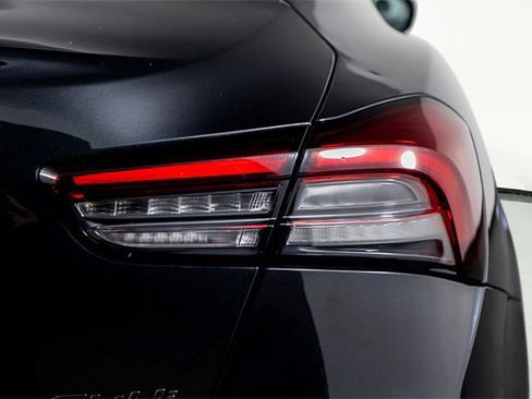 Used 2022 Maserati Ghibli Modena image 13